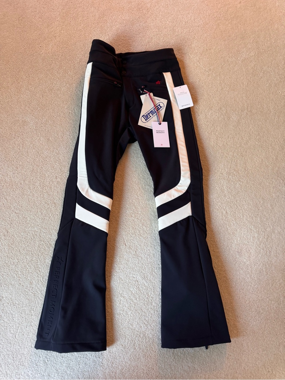 Perfect Moment Women’s Aurora High Waist Black and White Ski Pants